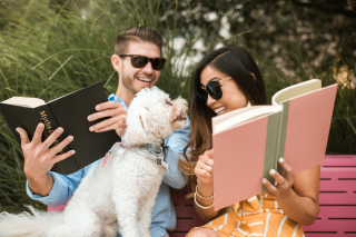 Illustration de l'article : Rencontrer l’âme sœur grâce à votre chien ou votre chat, c’est possible !