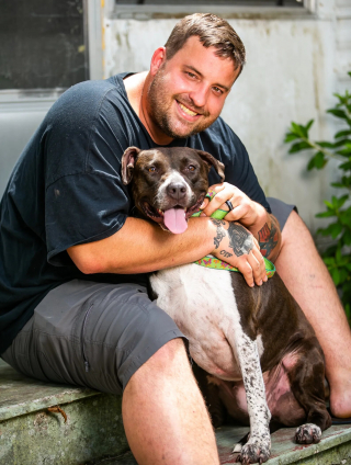 Illustration de l'article : Une chienne trouve son foyer pour la vie après 665 jours en refuge