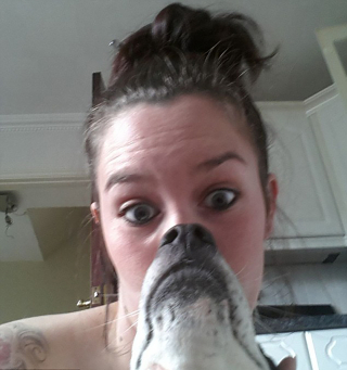 Illustration de l'article : 9 selfies insolites de chiens et de leurs maîtres ne faisant qu'un