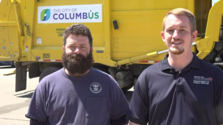 Illustration de l'article : « C'est choquant de voir un chien dans la benne à ordures » : un éboueur découvre un chiot au milieu des poubelles