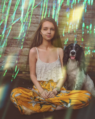 Illustration de l'article : 16 photos illustrant la merveilleuse amitié unissant une fille malade et son chien d'assistance