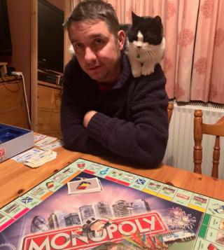 Illustration de l'article : 17 chats vous expliquant que vous ne pouvez jouer que selon leurs règles