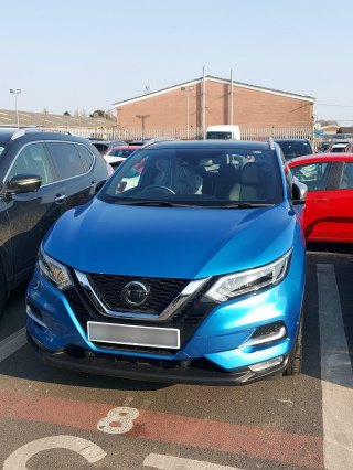 Illustration de l'article : Par amour pour son chien, elle vend sa voiture et finance sa lourde opération du cœur