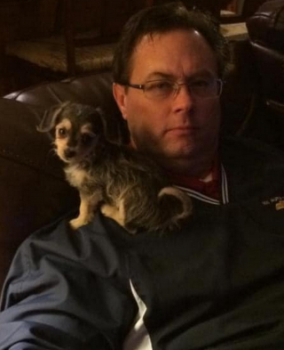 Illustration de l'article : 20 photos de personnes qui ne souhaitaient pas avoir de chien et qui ont changé d'avis