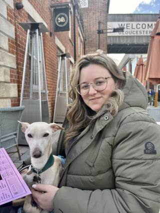 Illustration de l'article : Pour réduire l’anxiété de son chien, une famille attentionnée a opté pour une stratégie étonnante (vidéo)