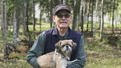 Illustration : "En 8 ans, cet homme et son chien ont parcouru une distance équivalente au tour de la Terre (vidéo)"