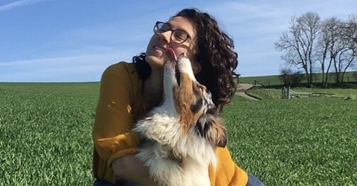 Distribution De Une Amie Au Poil Wendy Lonis : Rédactrice Web sur Pets Dating